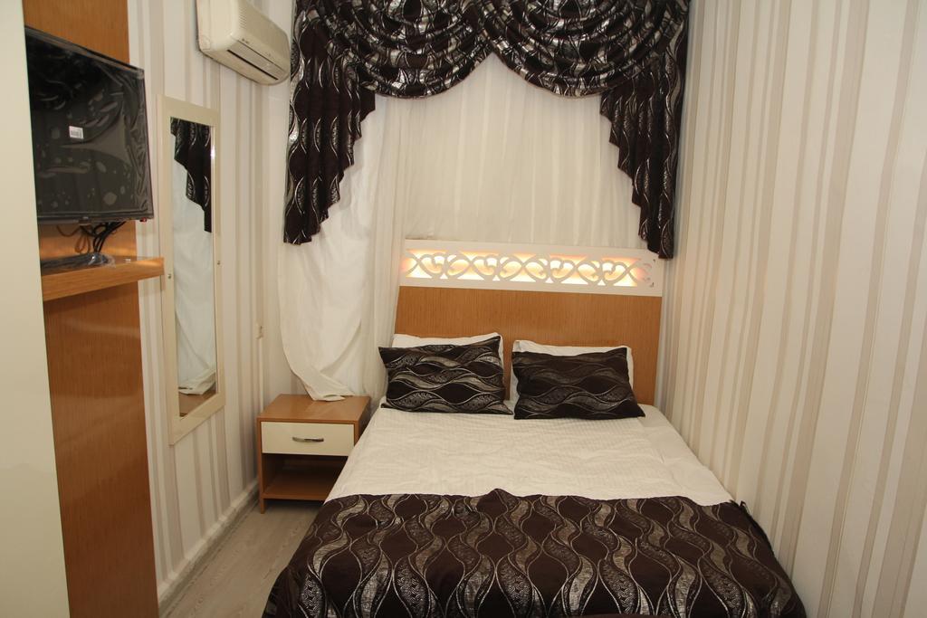 Vatan Hotel Измир Экстерьер фото
